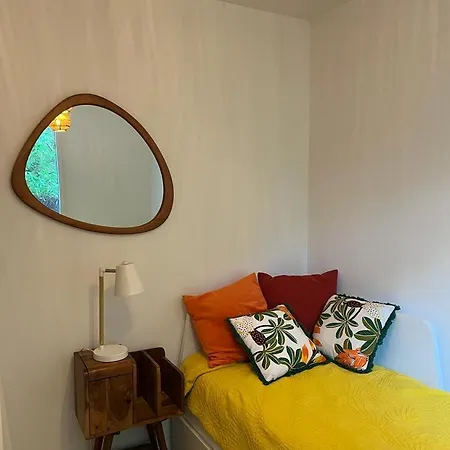 Beautifu Agathe Apartment